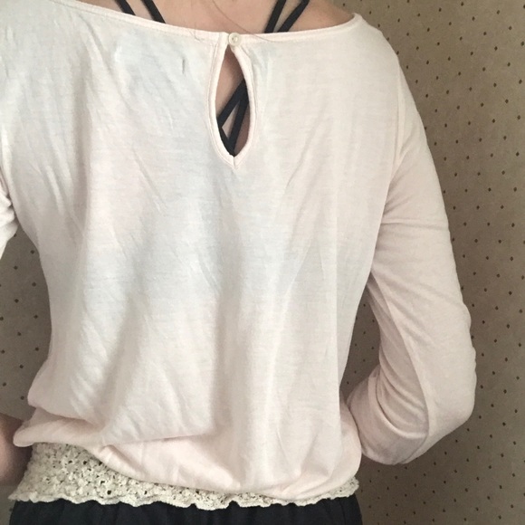 American eagle light pink top - Picture 2 of 3